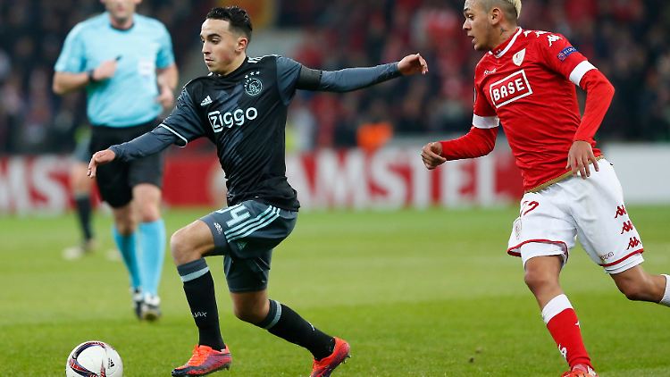 Nouri (l.) als 19-Jähriger bei einem Spiel der UEFA Europe League Ende 2016.