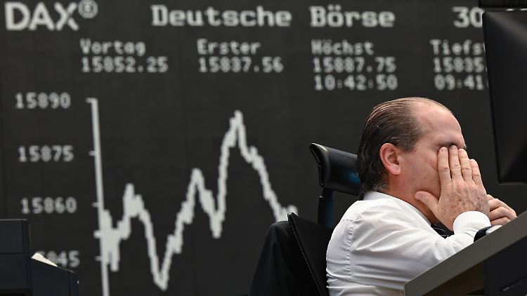 Entscheidend sei jetzt, "ob der Westen die Schritte Russlands zur Anerkennung der abtrünnigen Gebiete als Invasion betrachtet oder nicht", sagt Thomas Altmann, Portfoliomanager vom Vermögensverwalter QC Partners.