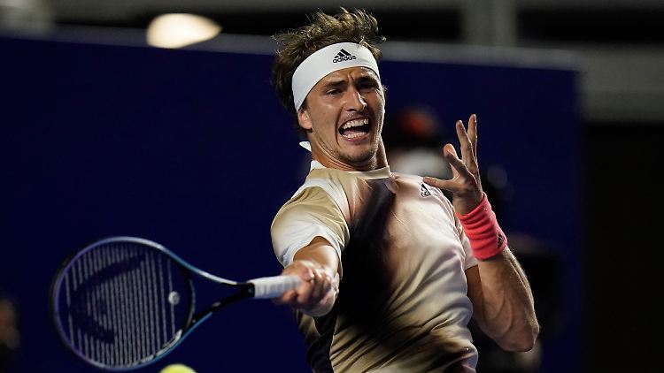 Zverev ist im dritten Satz hellwach.