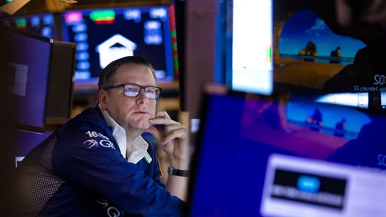 Die Angst bleibt groß an der Wall Street.