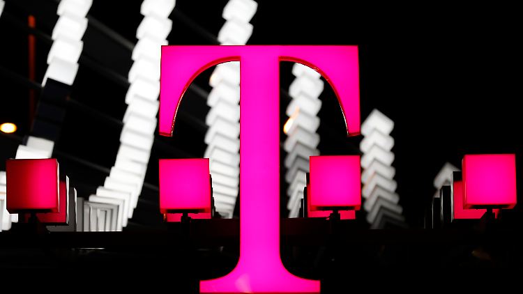 Über den finanziellen Umfang des WHO-Auftrags machte die Telekom keine Angaben.