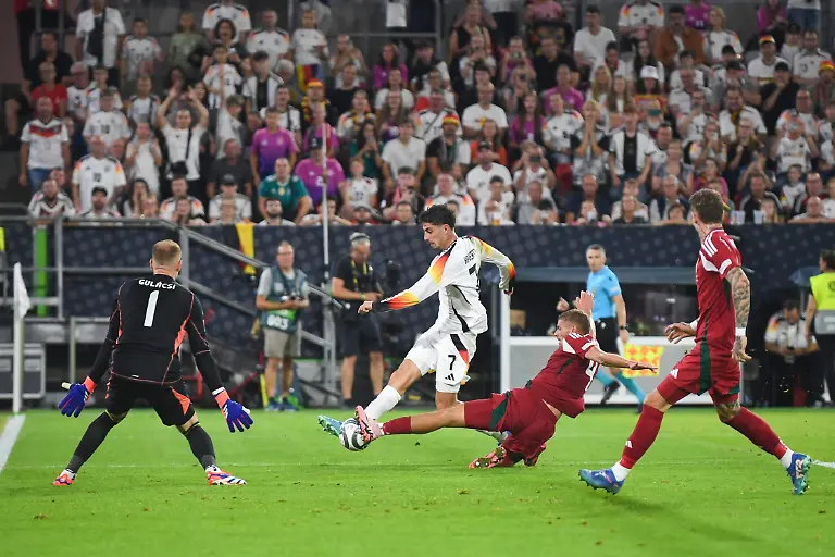 b5e9e28110f2411add85f397094d91c7