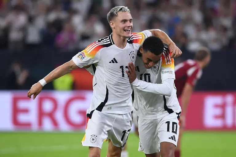 6e6b935f992a431f8e6c2ba2731d4a71