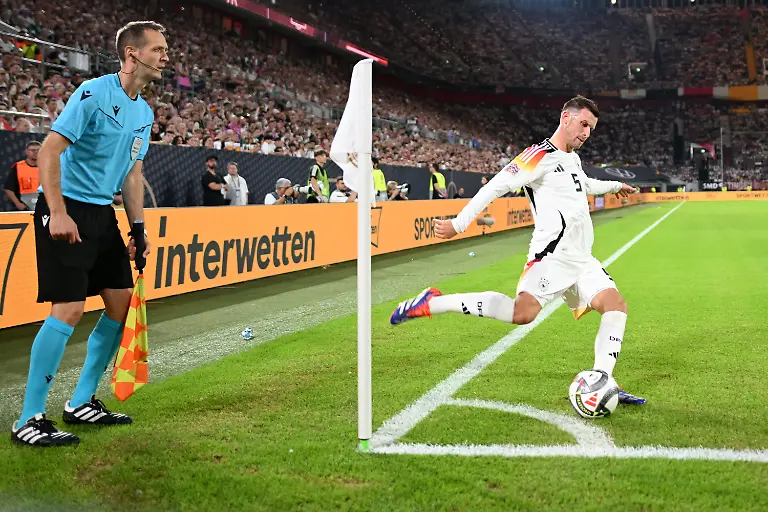 99218c747d312a4a533cffea42bacd9a