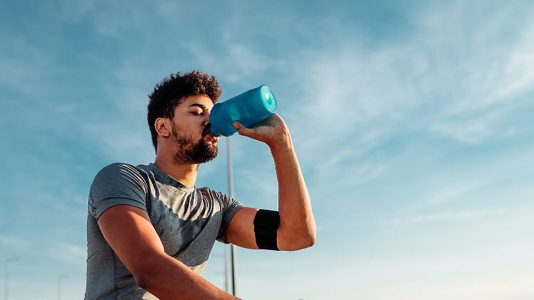 Damit der Sport-Drink schmeckt, ist ein passender Shaker essenziell.