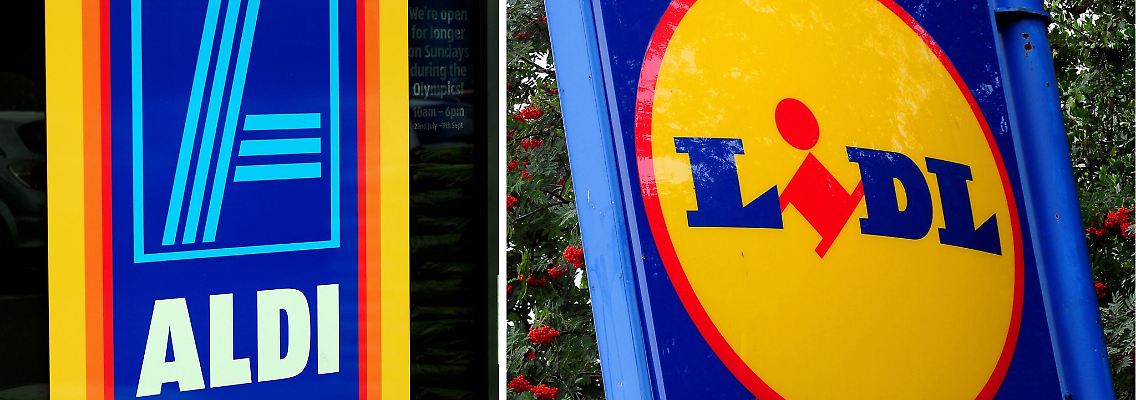 Die Bildkombo zeigt die Logos der deutschen Discounter Aldi (l) und Lidl. Die Schwarz-Gruppe mit ihren Töchtern Lidl und Kaufland und der Discounter Aldi haben ihren Platz unter den zehn größten Einzelhändlern weltweit behauptet.