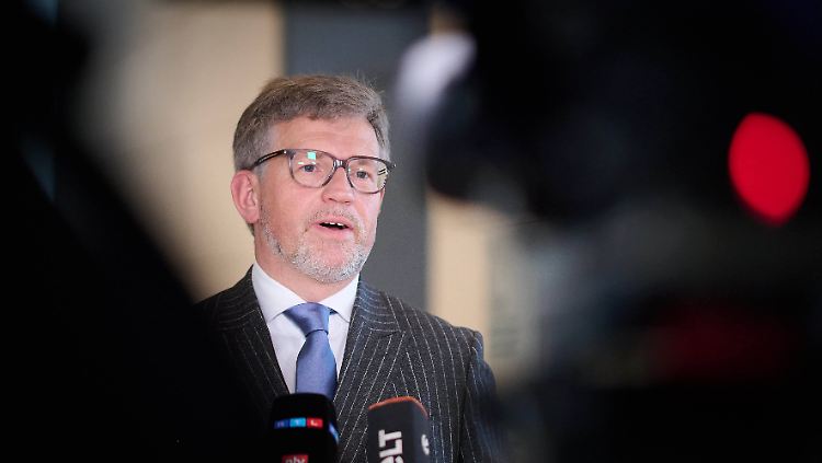 Der ukrainische Botschafter in Deutschland, Andrij Melnyk, urteilt mit harten Worten über die Ampelregierung.