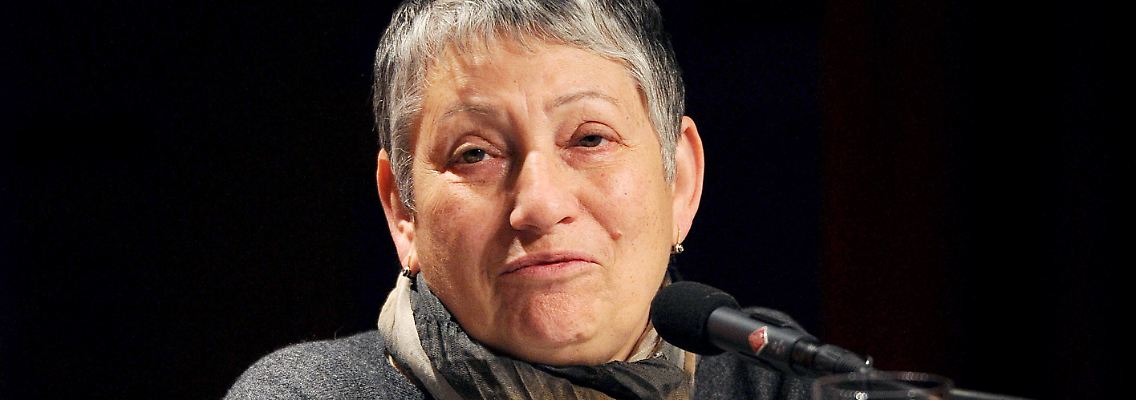 Autorin Ljudmila Ulitzkaja prophezeit, dass die jetzigen Verbrechen in späteren Geschichtsbüchern zu finden sein werden.