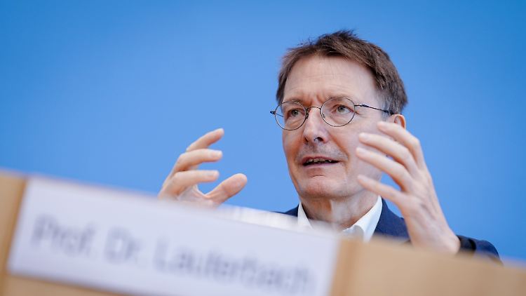 Karl Lauterbach plädiert für fleischärmere Ernährung und einen bedachteren Umgang mit Konsum.