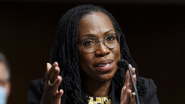 Ketanji Brown Jackson studierte an der Elite-Universität Harvard und ist seit 2013 Bundesrichterin.