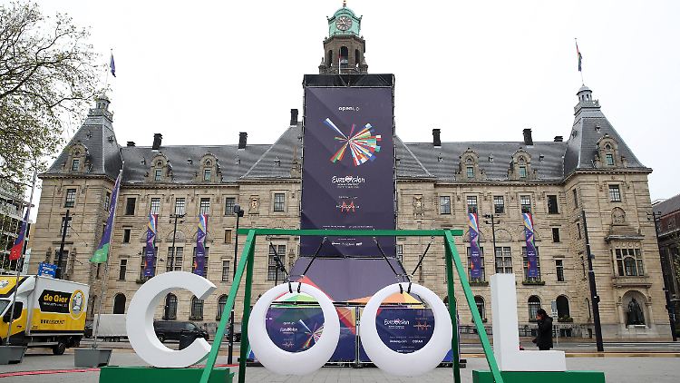 Werbung für den ESC 2021 in Rotterdam. In diesem Jahr in Turin findet das Event dann ohne Russland statt.
