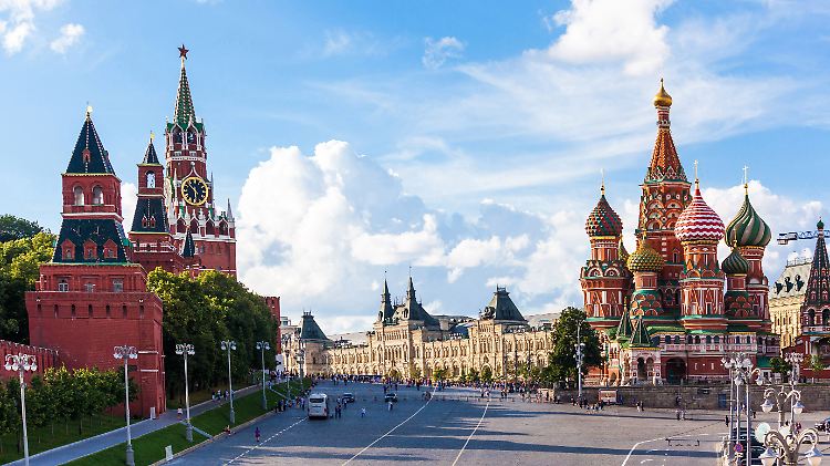 Nicht Geldnot, sondern die Folgen der Sanktionen bereiten Russland Probleme.