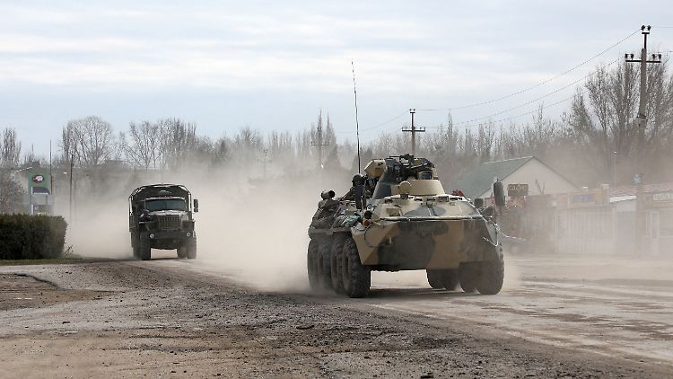 Die russische Armee ist Beobachtern zufolge auf mehr Gegenwehr gestoßen als der Kreml erwartet hatte.
