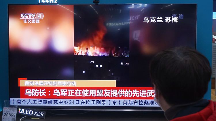 Erst am Donnerstag begann China, Charterflüge für die Ausreise seiner Staatsbürger zu organisieren.
