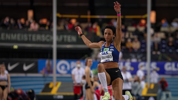Malaika Mihambo sprang sich zum nationalen Meistertitel.
