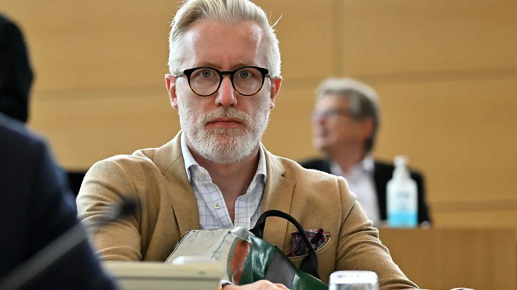 Der-langjaehrige-Chef-der-Thueringer-Staatskanzlei-Benjamin-Immanuel-Hoff-verzichtet-auf-sein-Landtagsmandat