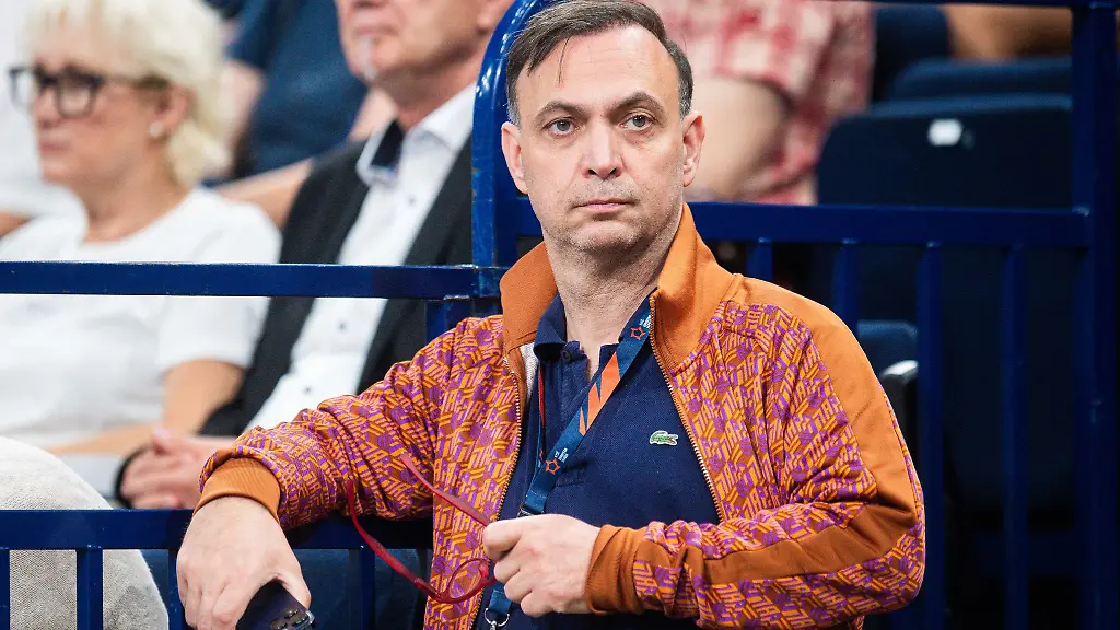 Fuechse-Manager-Bob-Hanning-beklagt-den-Verlust-mehrerer-Sponsoren