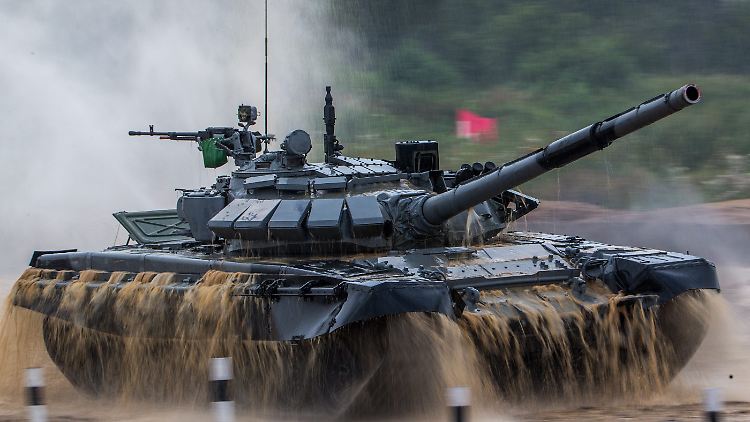 Archivbild "Panzer-Biathlon" 2016 in der Nähe von Moskau