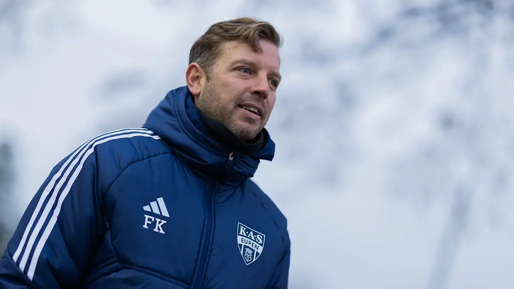 Der-fruehere-Bundesliga-Trainer-Florian-Kohfeldt-soll-ein-Kandidat-in-Darmstadt-sein