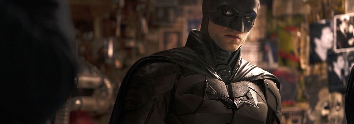 Robert Pattinson als Bruce Wayne alias Batman in einer Szene des Films "The Batman".