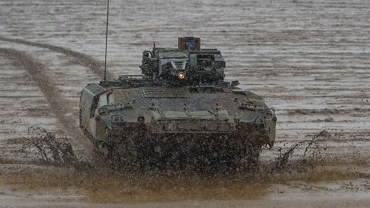 Der Rüstungskonzern Rheinmetall produziert unter anderem Panzer.