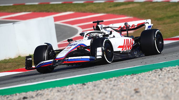 Nikita Mazepin darf in der Formel 1 weiter an den Start gehen.