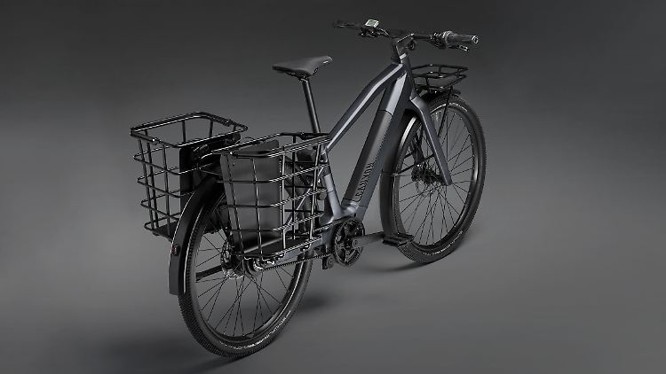 Das Precede:ON ist ab 2600 Euro zu haben. In der teuersten Ausführung kostet es mindestens 4000 Euro.