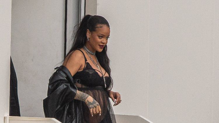 Hat womöglich nur vergessen, sich umzuziehen: Rihanna.