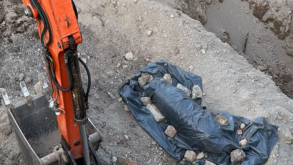 Die-Bombe-soll-nun-an-einem-anderen-Ort-kontrolliert-gesprengt-werden