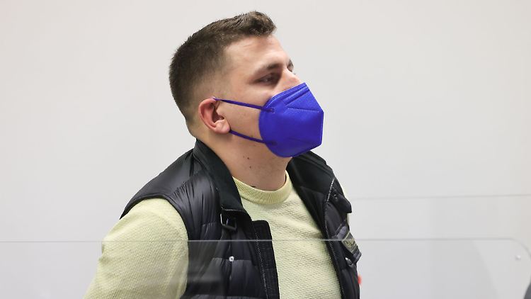 Der Rapper Gzuz im März im Gerichtssaal des Strafjustizgebäudes in Hamburg.