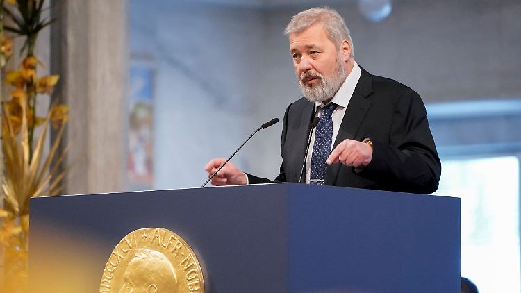 Dmitri Muratow ist regierungskritischer Journalist in Russland.  