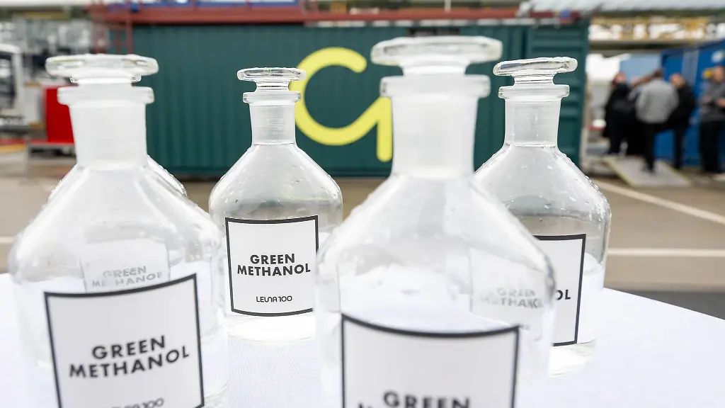 In-Leuna-ist-erfolgreich-gruenes-Methanol-hergestellt-worden