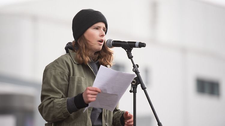 Die Aktivistin Luisa Neubauer kritisiert die Formel 1.