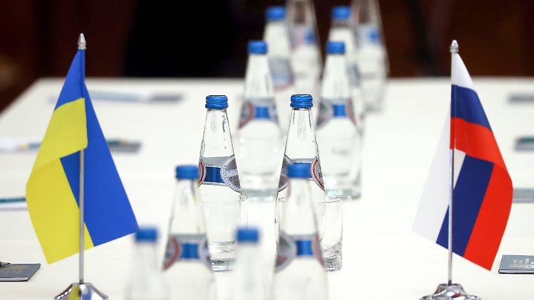 Bereits am Montag verhandeln Delegationen der Ukraine und Russlands. Die Gespräche blieben ohne Erfolg.