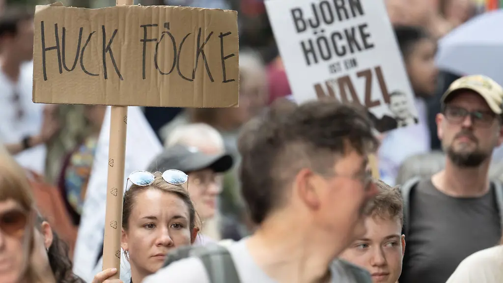 Alle-zusammen-gegen-den-Faschismus-lautete-das-Motto-der-Demo