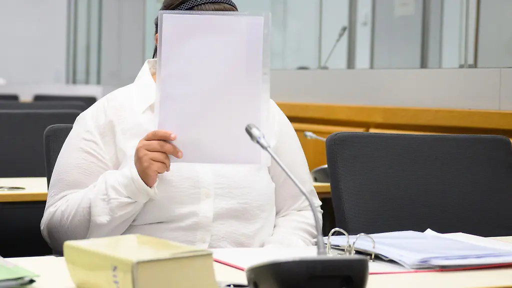 Die-nicht-vorbestrafte-Angeklagte-distanzierte-sich-im-Prozess-deutlich-vom-Islamischen-Staat