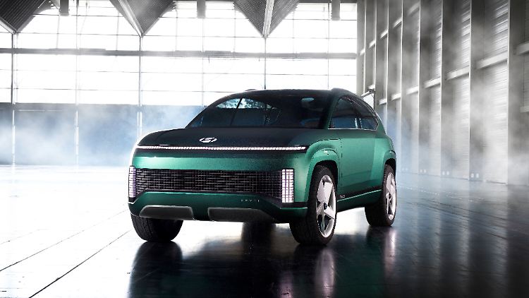 Auf der LA Auto Show hat Hyundai die Studie Seven vorgestellt. Sie gibt einen Ausblick auf den ab 2024 kommenden Ioniq 7.