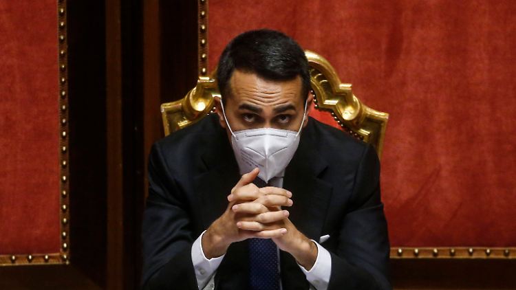 Der Außenminister Italiens zeigt sich bei den Sanktionen gegen Oligarchen entschlossen.