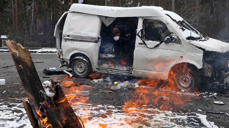 Russische Granaten beschossen immer wieder zivile Ziele in der zweitgrößten Stadt der Ukraine, Charkiw.