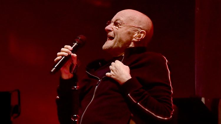 Genesis liefern zum Auftakt ihrer "The last Domino"-Tour in Deutschland einen unvergesslichen Abend ab.