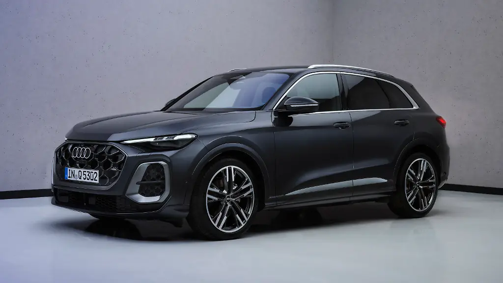 Audi-Q5-2024-VO