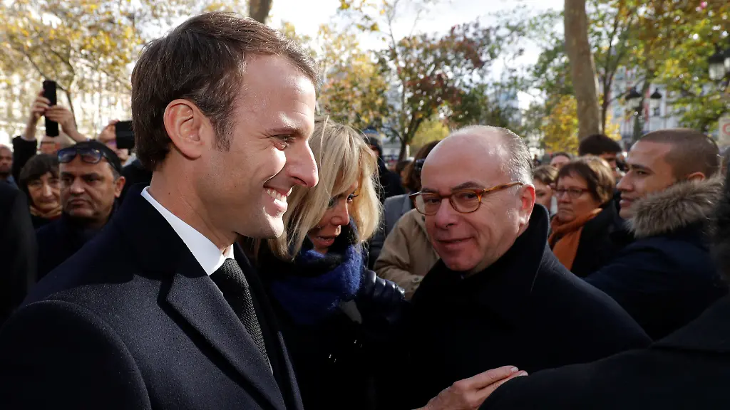 2017-11-13T130225Z-444772623-RC1E39878370-RTRMADP-3-EUROPE-ATTACKS-FRANCE-ANNIVERSARY