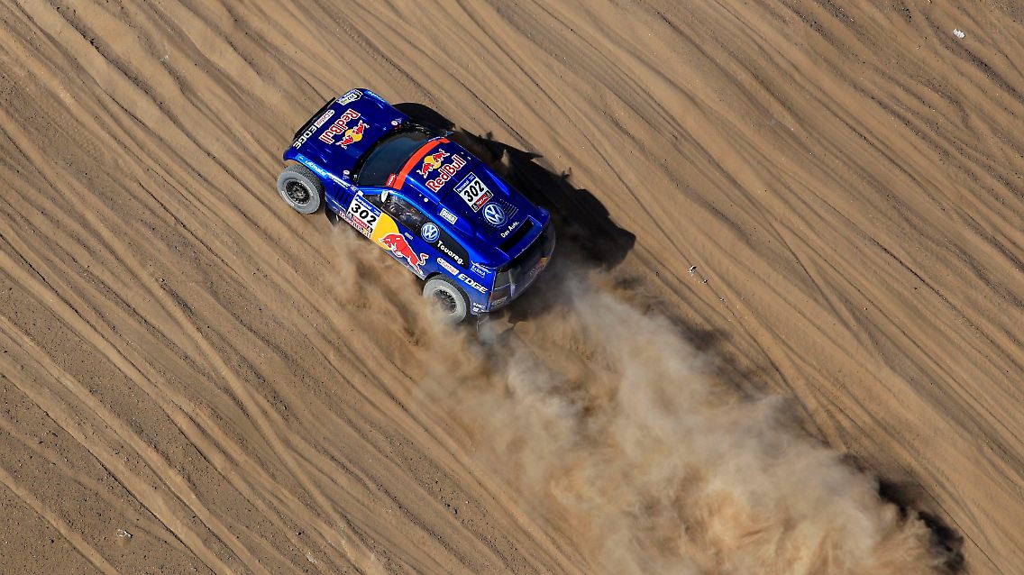 Zweiter Tagessieg: Nasser Al-Attiyah im Volkswagen.