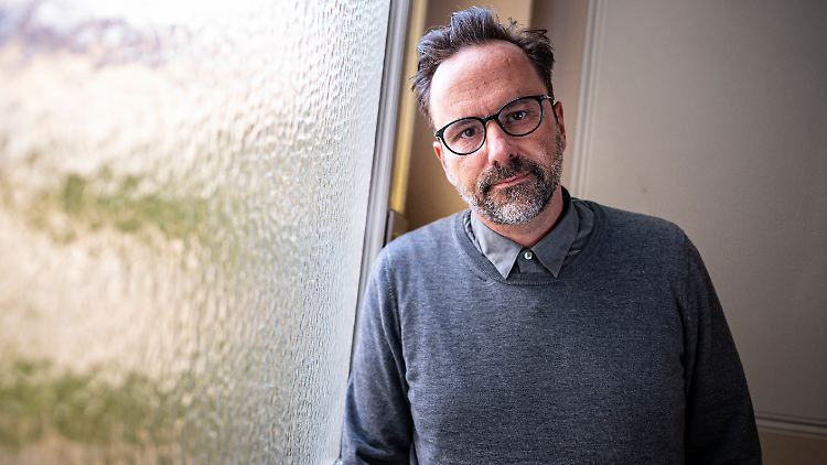 "Bis ich tot in die Kiste falle, werde ich öffentlich über Depression sprechen", sagt Kurt Krömer.