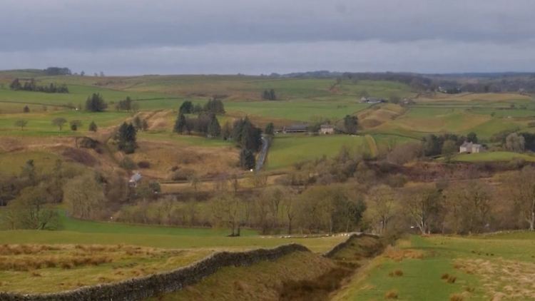 hadrianswall.jpg