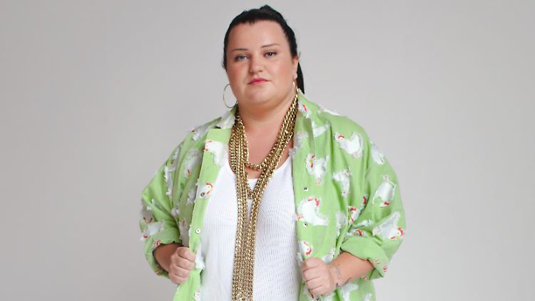 Die bekannteste Rapperin aus der Ukraine Alyona Alyona sollte eigentlich ab April auf Tour gehen.