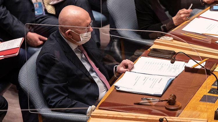 Wassili Nebensja, Russlands UN-Botschafter und Präsident des UN-Sicherheitsrats, will über angebliche Biowaffen n der Ukraine sprechen.