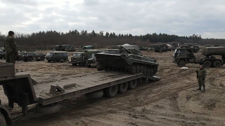 Keine blühendenLandschaft: Die Gefahr ist groß, dass in der Kornkammer Europas die Ernte ausfällt. 