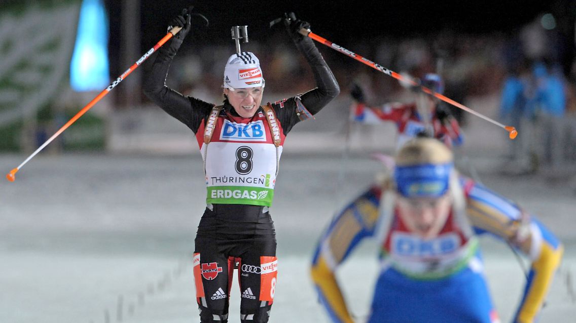 Freude im Ziel: Andrea Henkel.