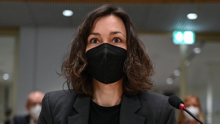 Sagt vor dem Untersuchungsausschuss zur Flutkatastrophe aus: Ministerin Spiegel.